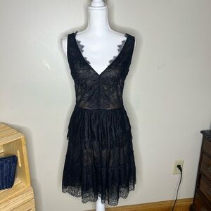 BCBG Maxazria Willa Lace Dress Sz S Black